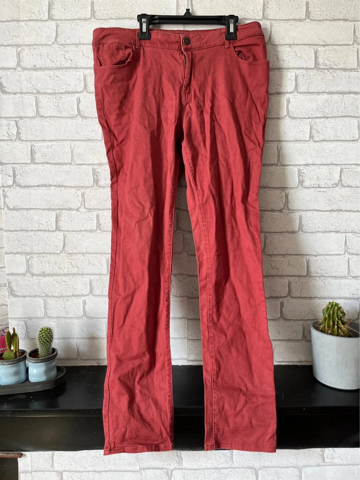 Jean slim / pantalon femme bordeaux – In Extenso – Taille 42